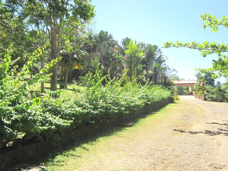 Camiguin Highland Resort Mambajao Eksteriør bilde
