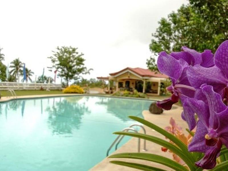 Camiguin Highland Resort Mambajao Eksteriør bilde